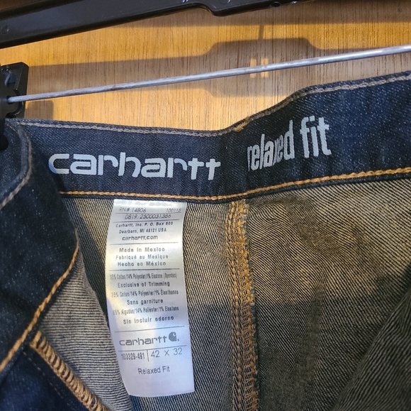 Carhartt Men's Dark Blue Relaxed Jeans - Picture 2 of 3